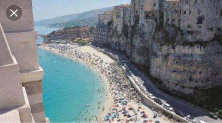 Pousada Romantica Aparthotel Tropea Exteriör bild