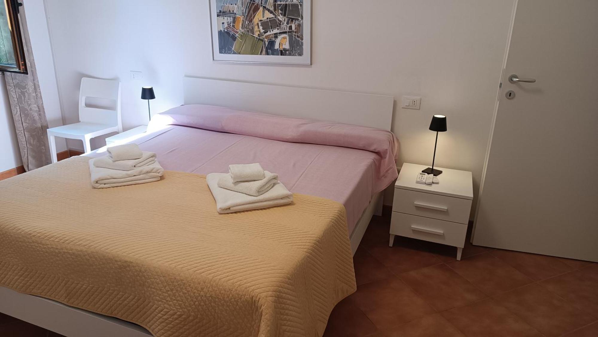 Pousada Romantica Aparthotel Tropea Exteriör bild